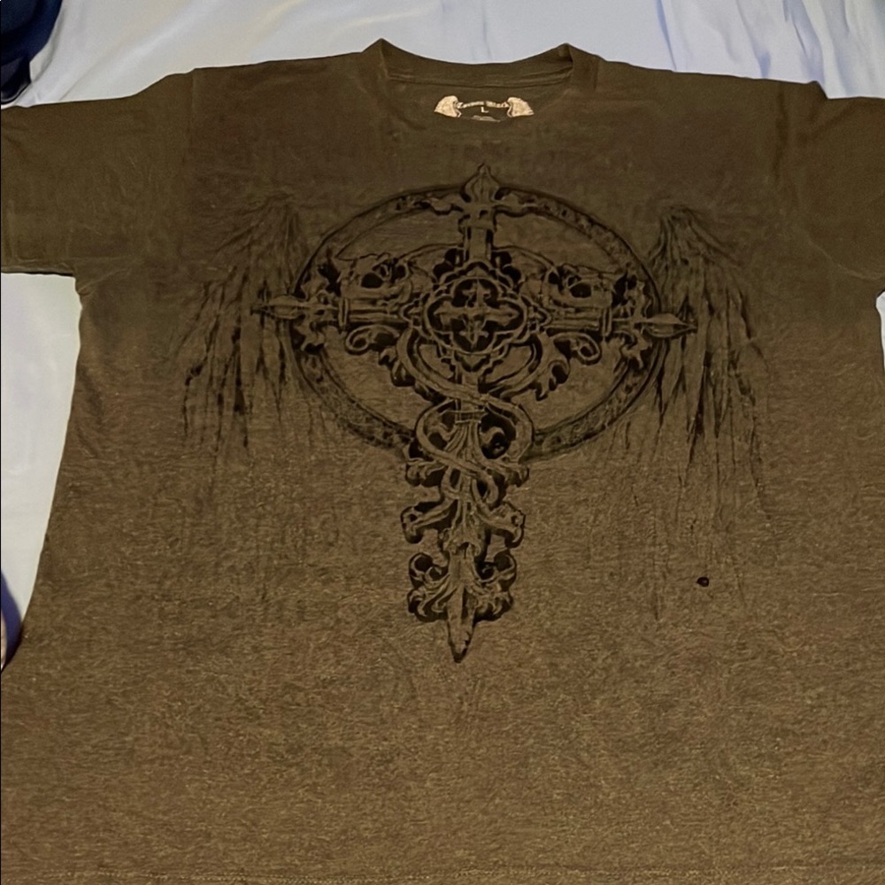 Men's Green/grey carbon black brand t shirt with velvet design. Awesome shirt